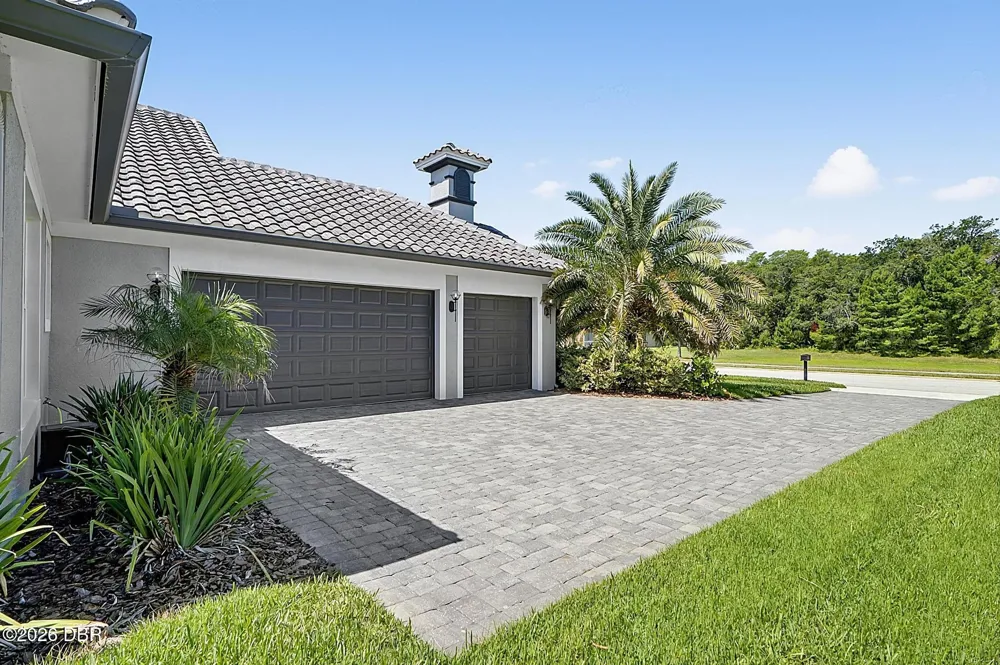 38 New Leatherwood Drive Palm Coast, FL 32137