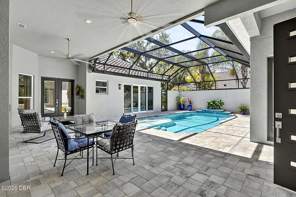 38 New Leatherwood Drive Palm Coast, FL 32137