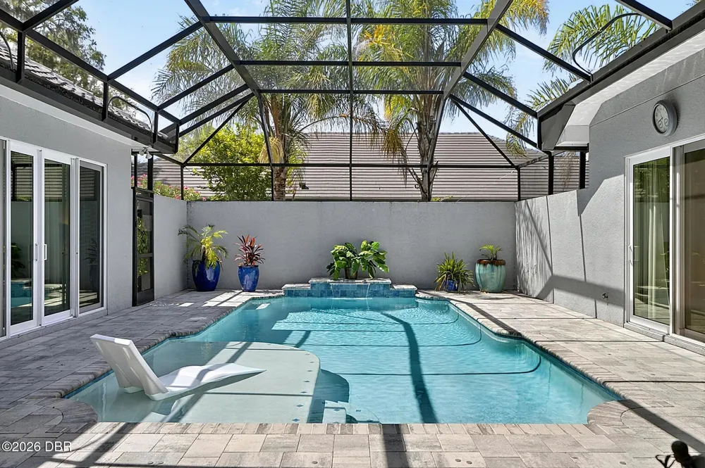 38 New Leatherwood Drive Palm Coast, FL 32137