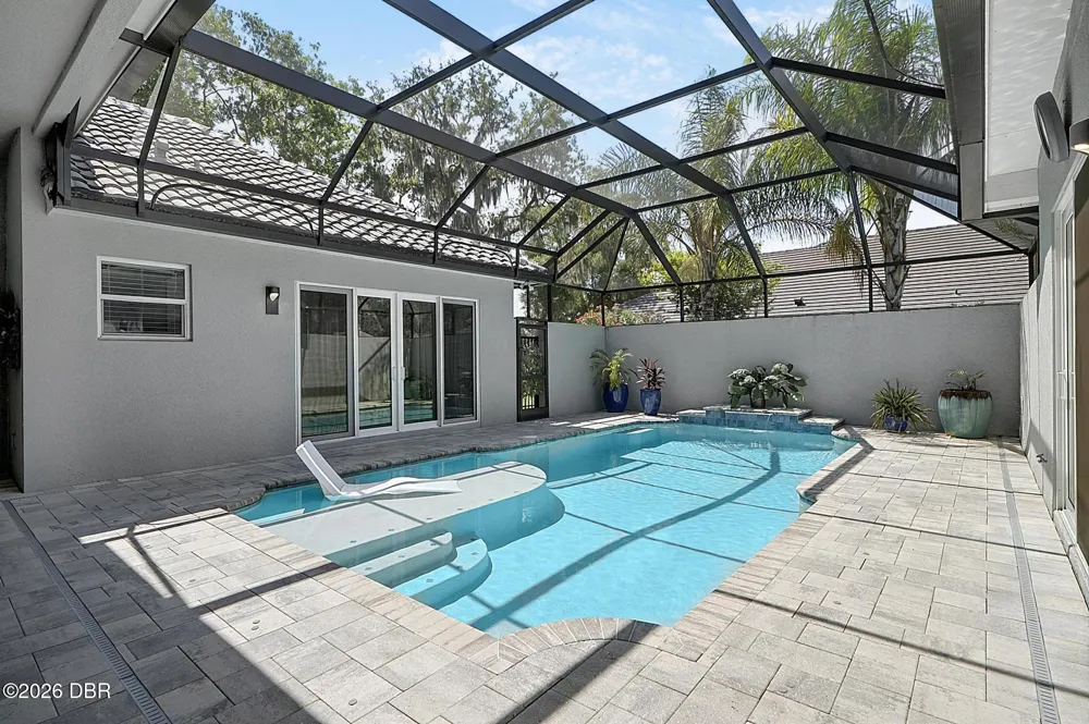 38 New Leatherwood Drive Palm Coast, FL 32137