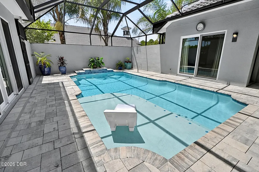 38 New Leatherwood Drive Palm Coast, FL 32137