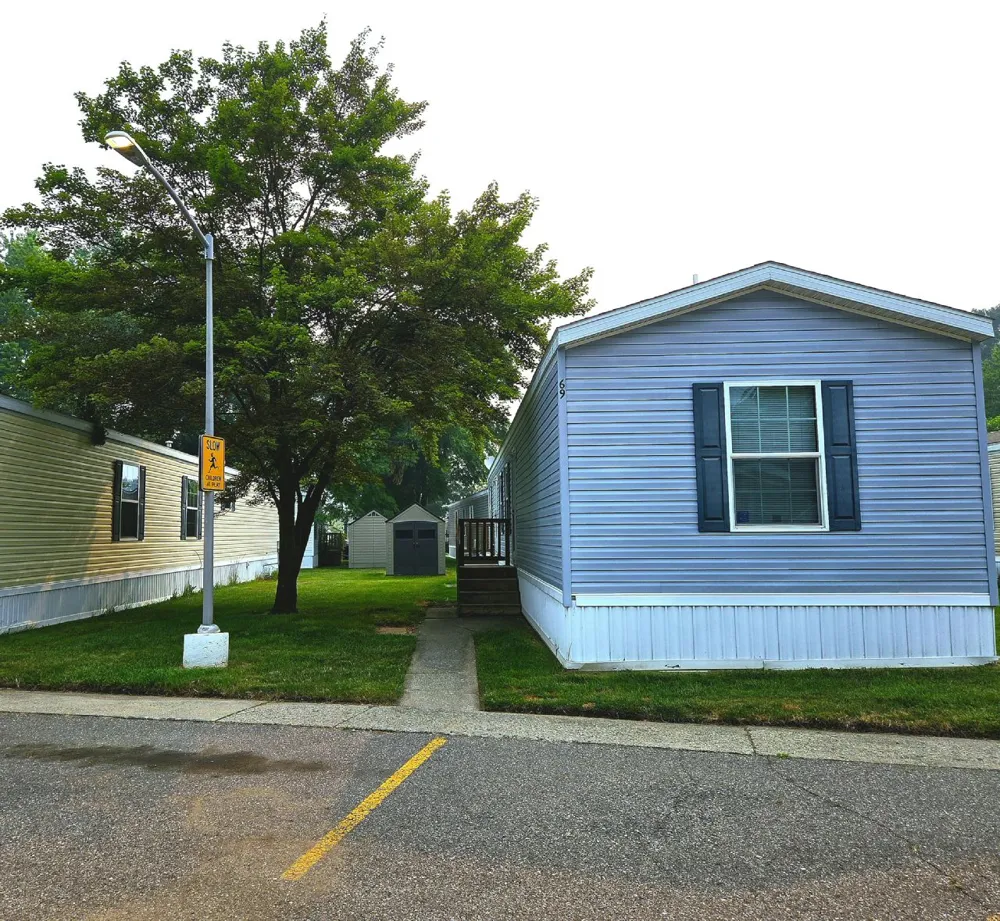 51000 Mott Road #69 Canton, MI 48188