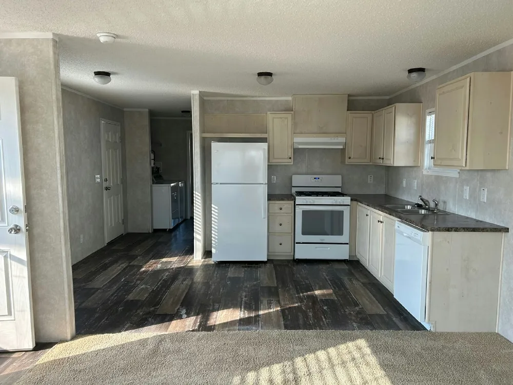 49608 Pine Dr., #33 Plymouth, MI 48170