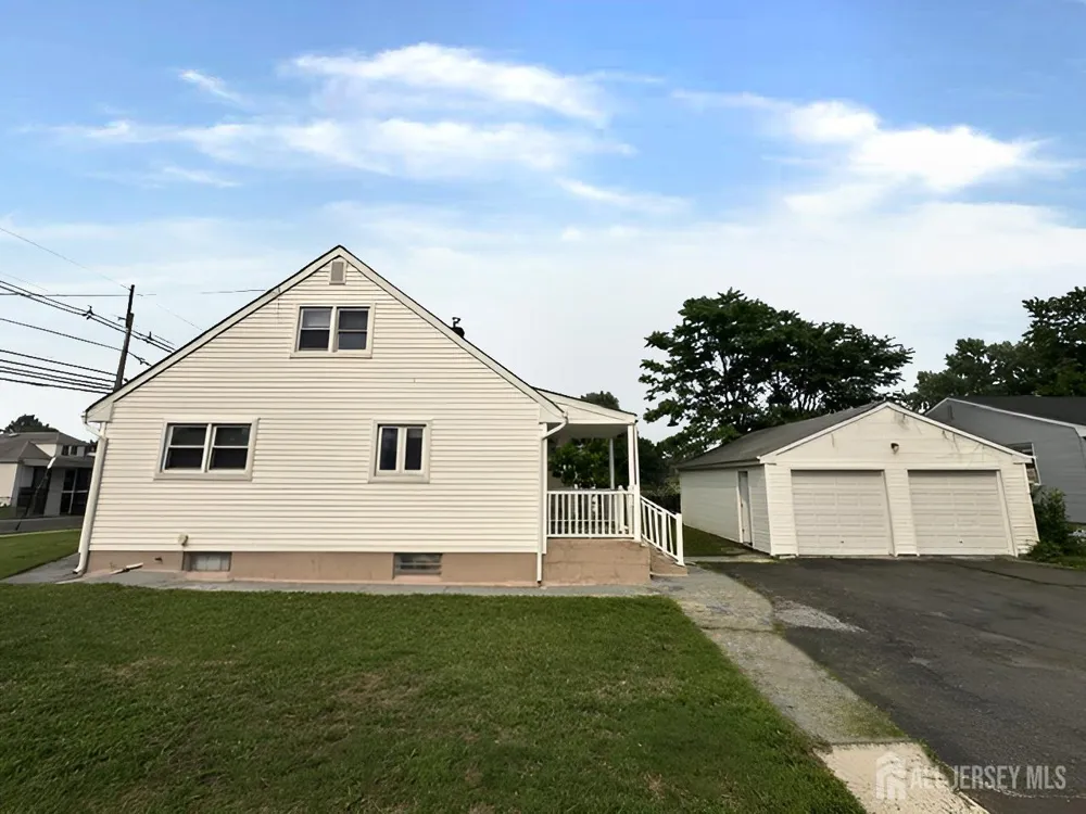 796 Hamilton Street Somerset County, NJ 08873