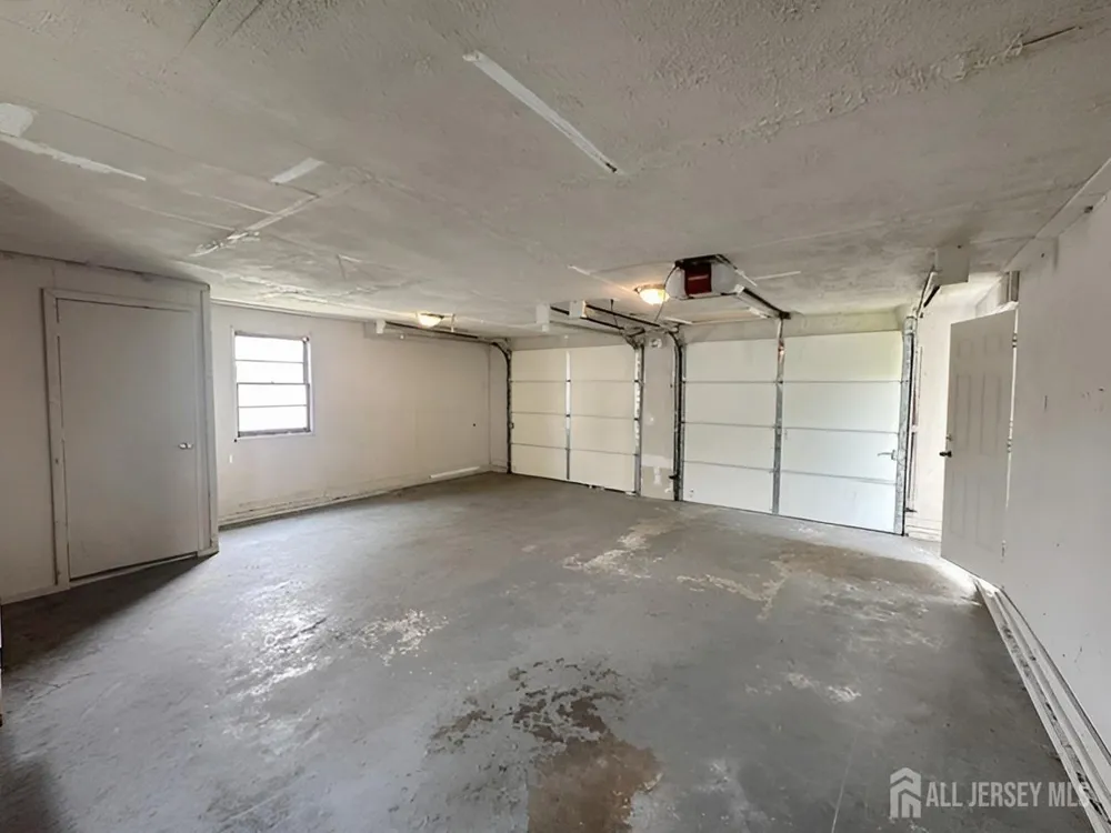 796 Hamilton Street Somerset County, NJ 08873