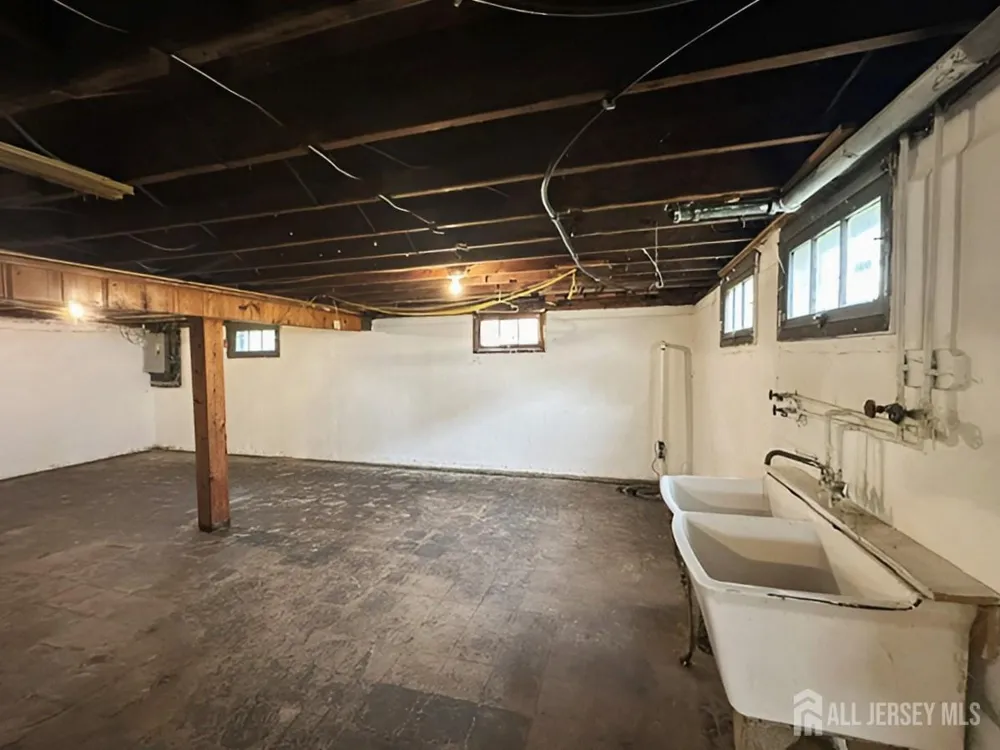796 Hamilton Street Somerset County, NJ 08873