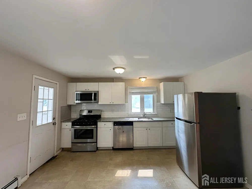 796 Hamilton Street Somerset County, NJ 08873