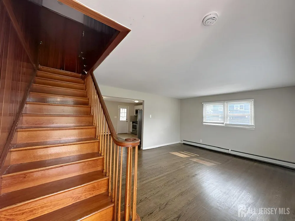 796 Hamilton Street Somerset County, NJ 08873