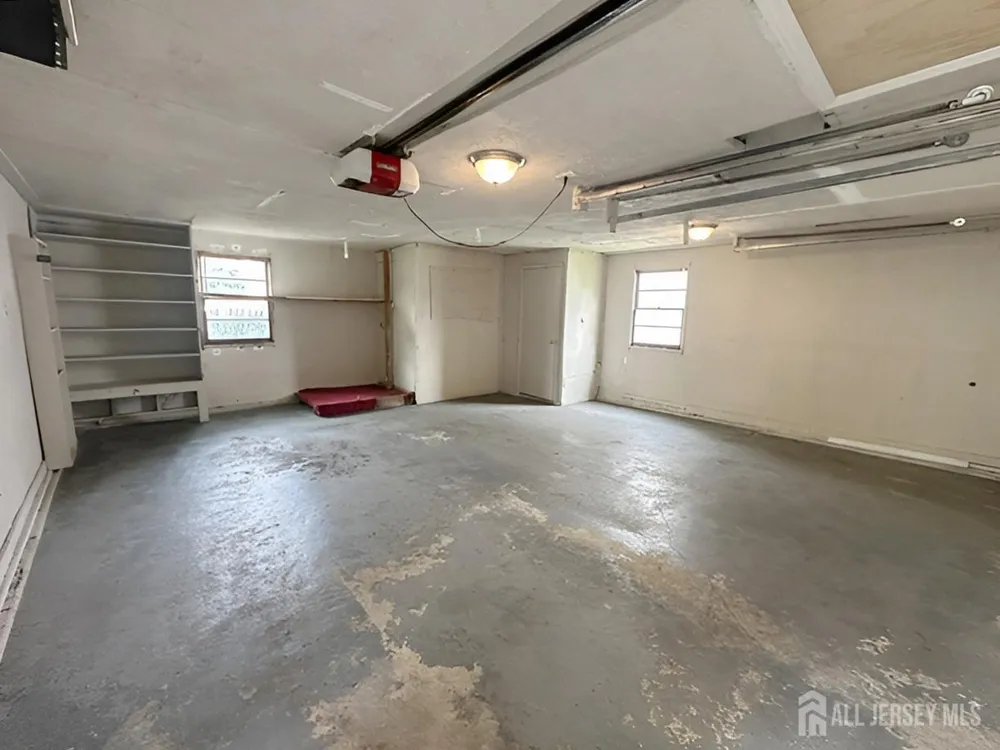 796 Hamilton Street Somerset County, NJ 08873