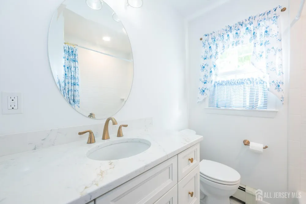 64 Sanford Drive Randolph, NJ 07869