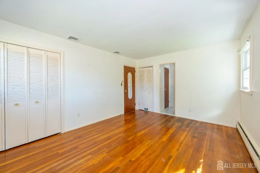 64 Sanford Drive Randolph, NJ 07869