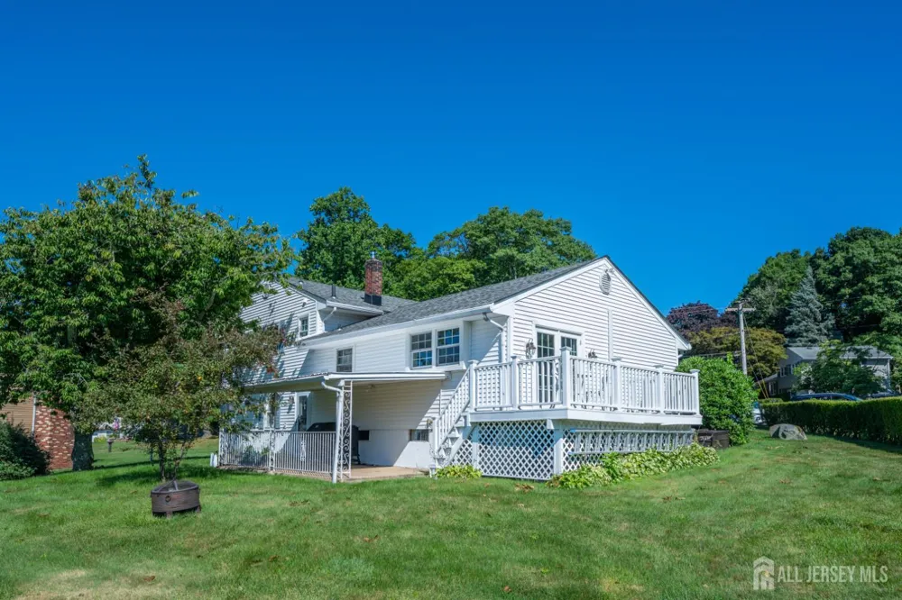 64 Sanford Drive Randolph, NJ 07869