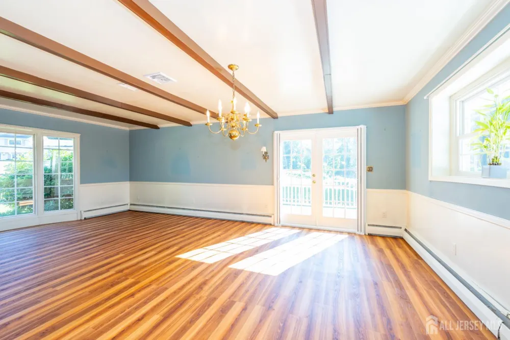 64 Sanford Drive Randolph, NJ 07869