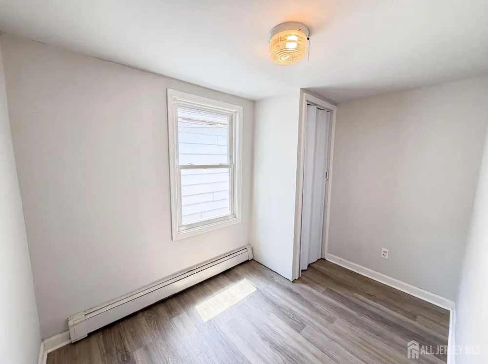 936 Grove Avenue Old Bridge, NJ 08879