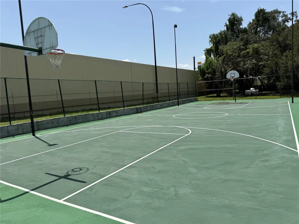 305 WYMORE ROAD #100 Altamonte Springs, FL 32714
