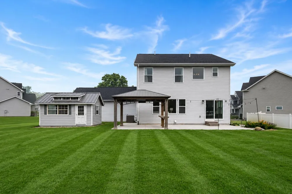 145 Poppy Court Niles, MI 49120