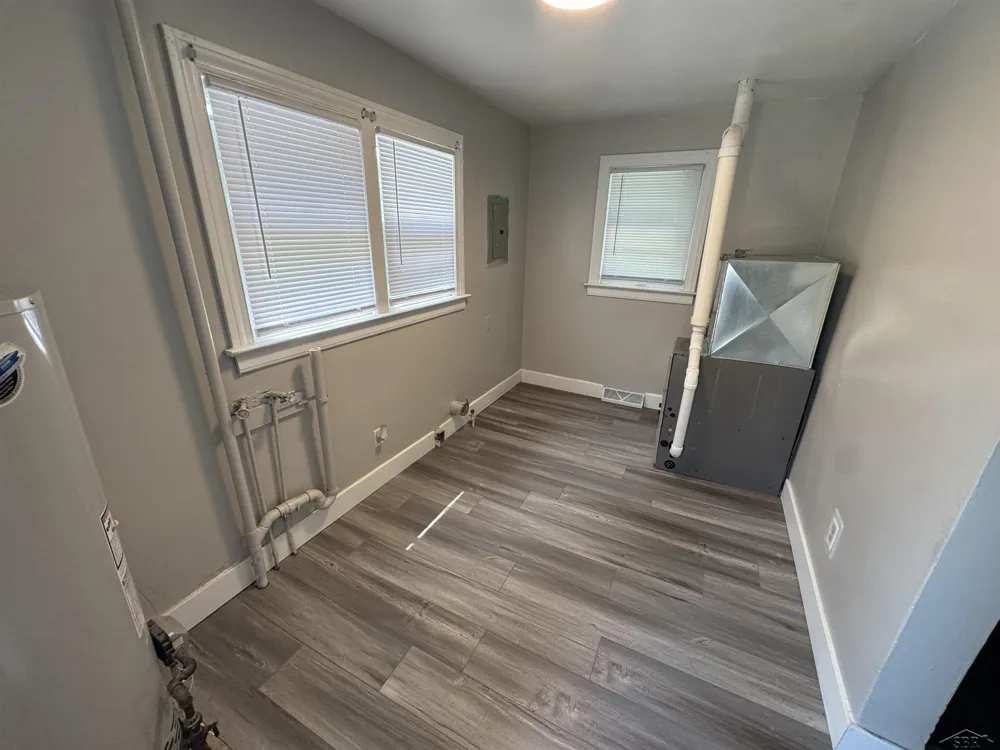 4042 Webber Street Saginaw City, MI 48602