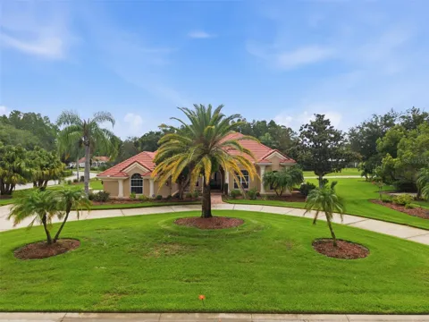 18655 AVENUE CAPRI