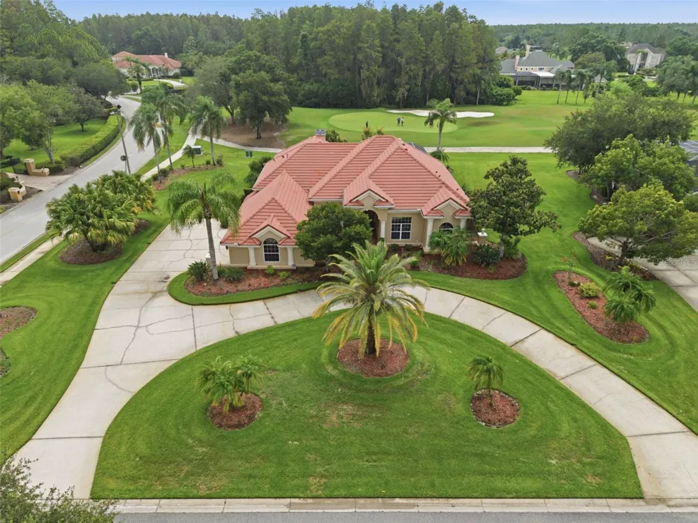 18655 AVENUE CAPRI Lutz, FL 33558
