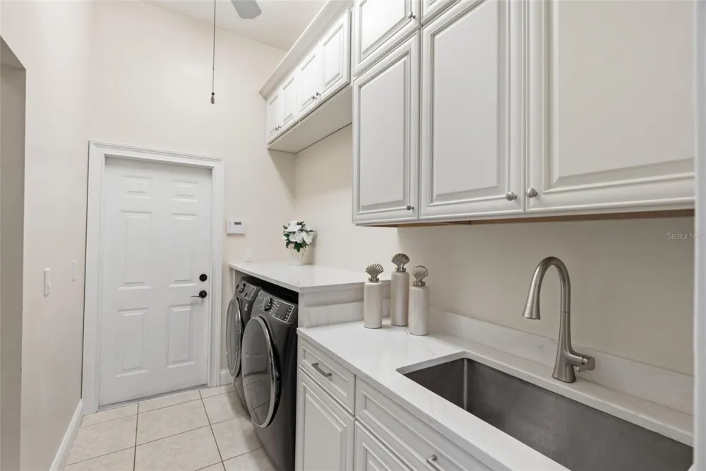 18655 AVENUE CAPRI Lutz, FL 33558