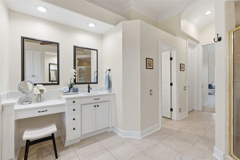 18655 AVENUE CAPRI Lutz, FL 33558