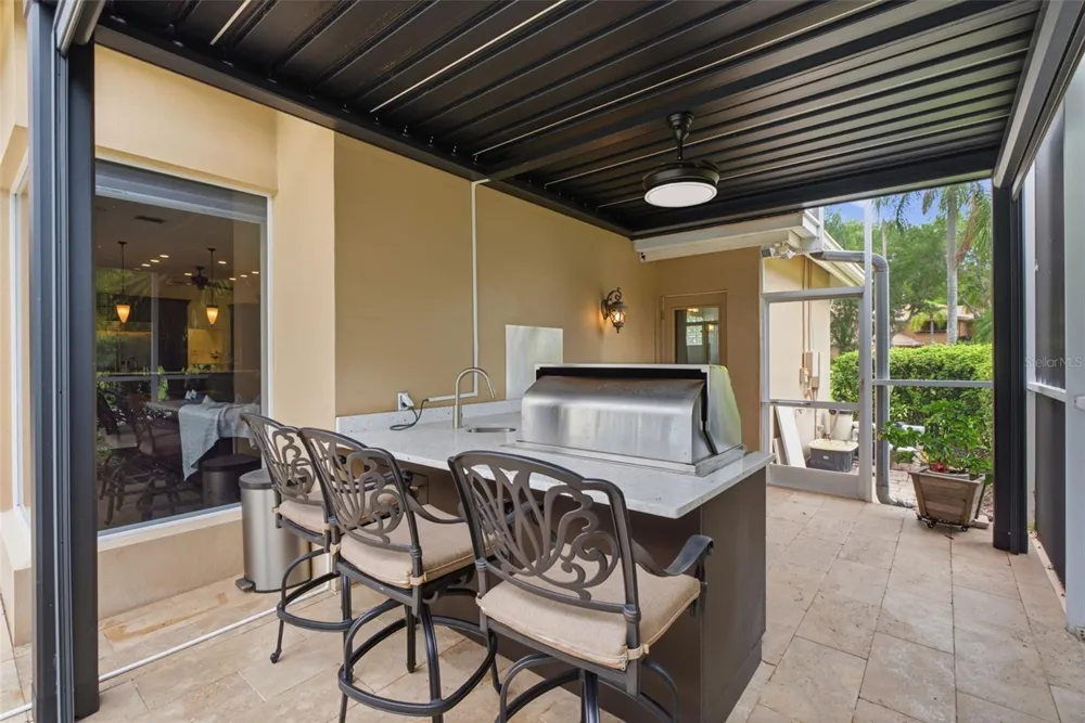18655 AVENUE CAPRI Lutz, FL 33558