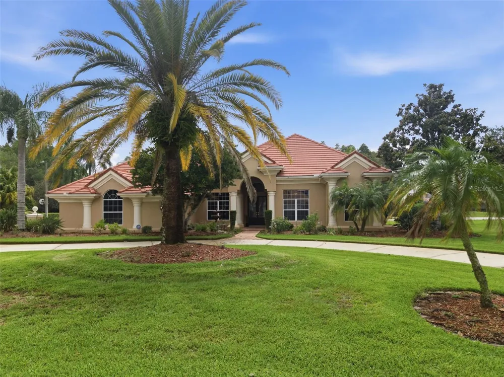 18655 AVENUE CAPRI Lutz, FL 33558