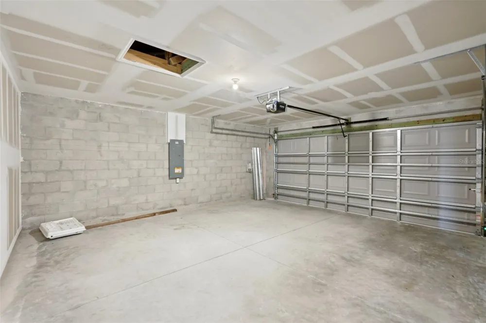 12025 PENGUIN AVENUE Weeki Wachee, FL 34614
