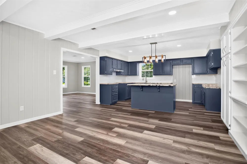 328 Sunset Boulevard Lufkin, TX 75904