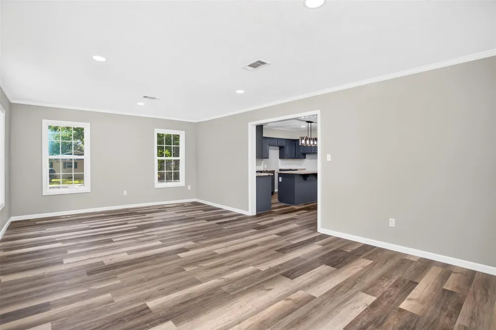 328 Sunset Boulevard Lufkin, TX 75904