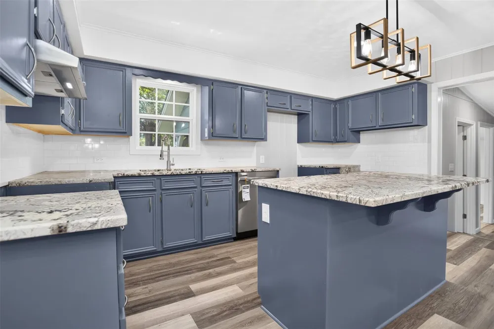 328 Sunset Boulevard Lufkin, TX 75904