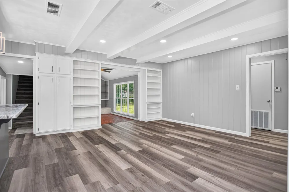 328 Sunset Boulevard Lufkin, TX 75904
