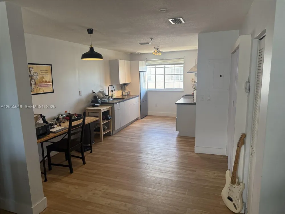 12015 SW 14 ST #301-C Miami, FL 33184