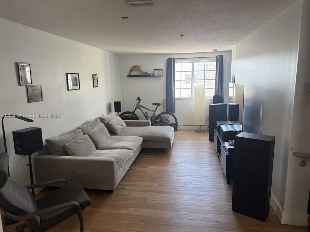 12015 SW 14 ST #301-C Miami, FL 33184