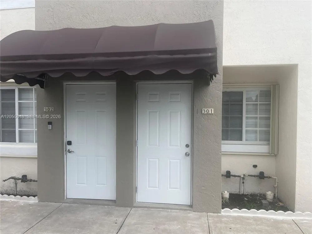 12015 SW 14 ST #301-C Miami, FL 33184