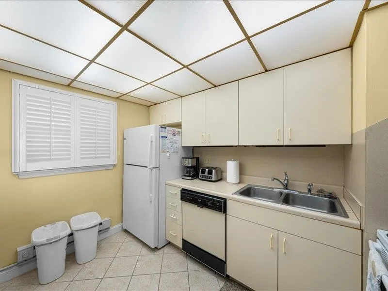 3700 Boardwalk Sea Isle City, NJ 08243