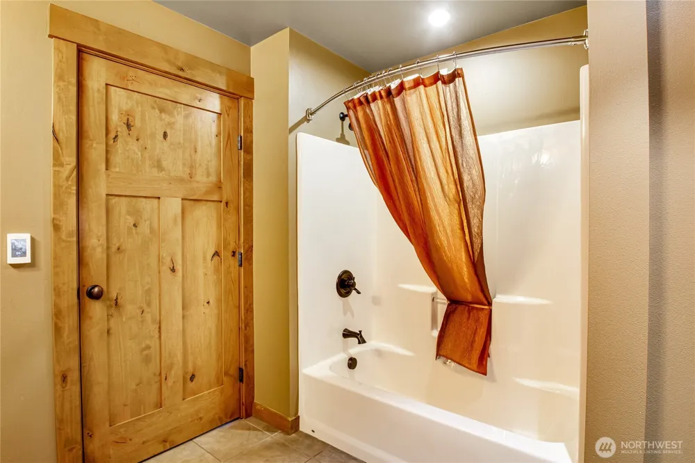 3770 Suncadia Trail #108 Cle Elum, WA 98922
