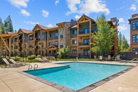 3770 Suncadia Trail #108