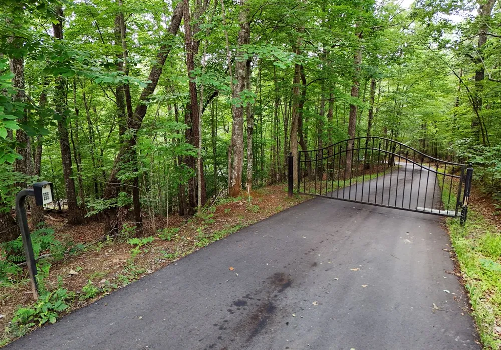 41 Majestic Way Morganton, GA 30560