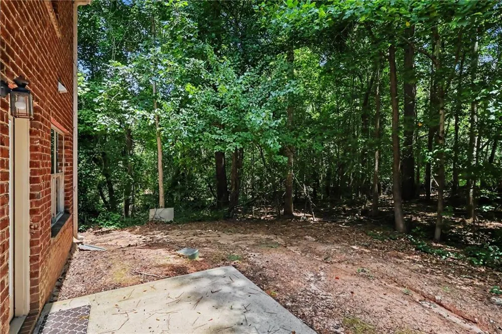 2700 Haynescrest Drive Grayson, GA 30017