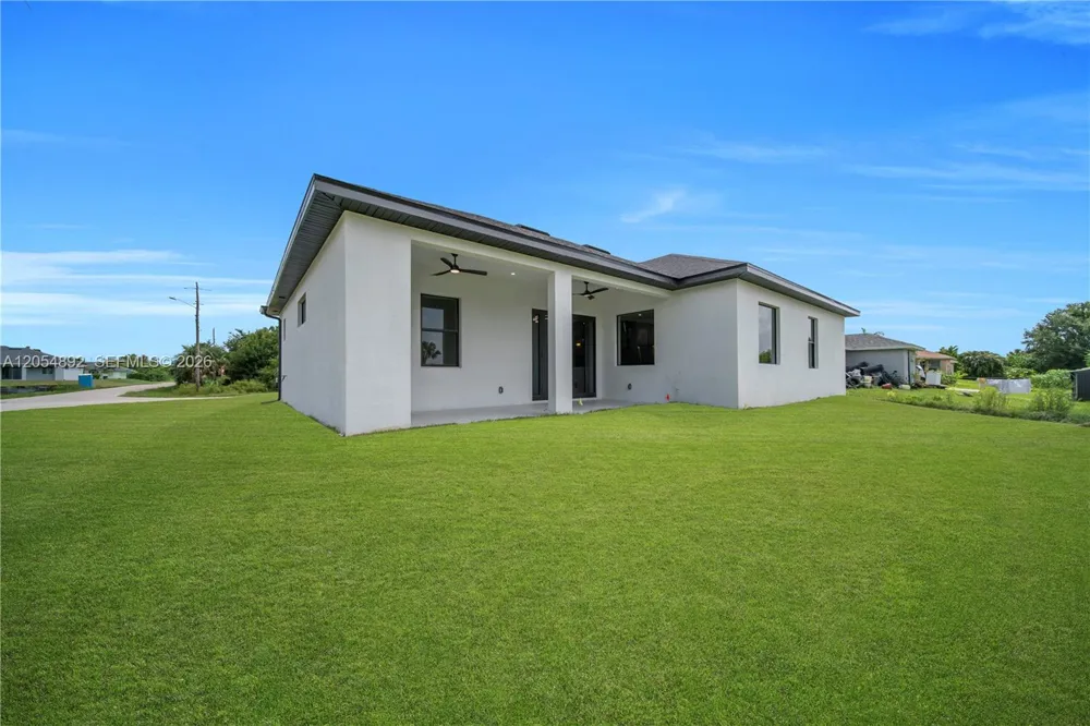 4200 17th ST SW Lehigh Acres, FL 33976