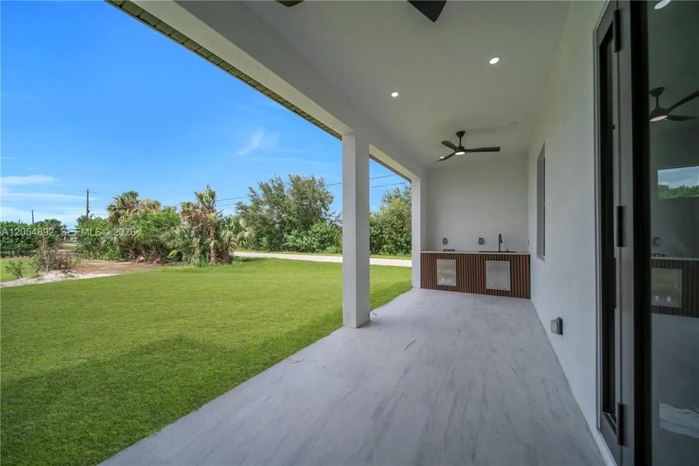 4200 17th ST SW Lehigh Acres, FL 33976