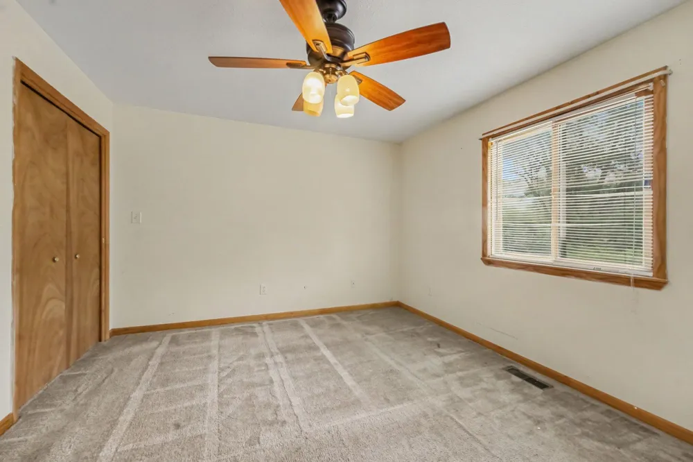8885 Edgewater Drive Morton Township, MI 49346