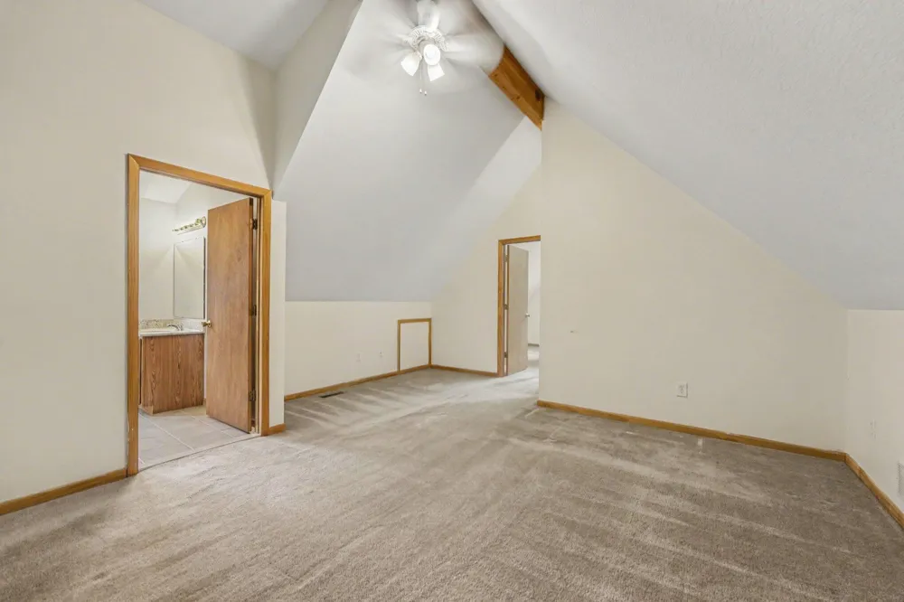 8885 Edgewater Drive Morton Township, MI 49346