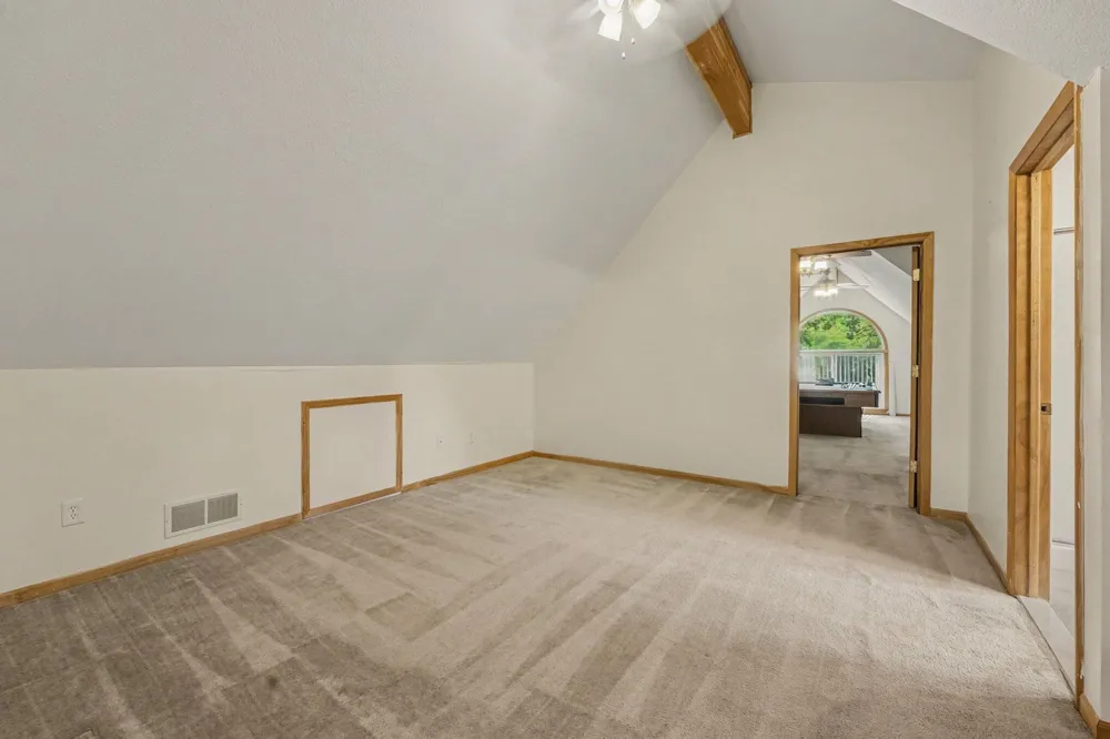 8885 Edgewater Drive Morton Township, MI 49346