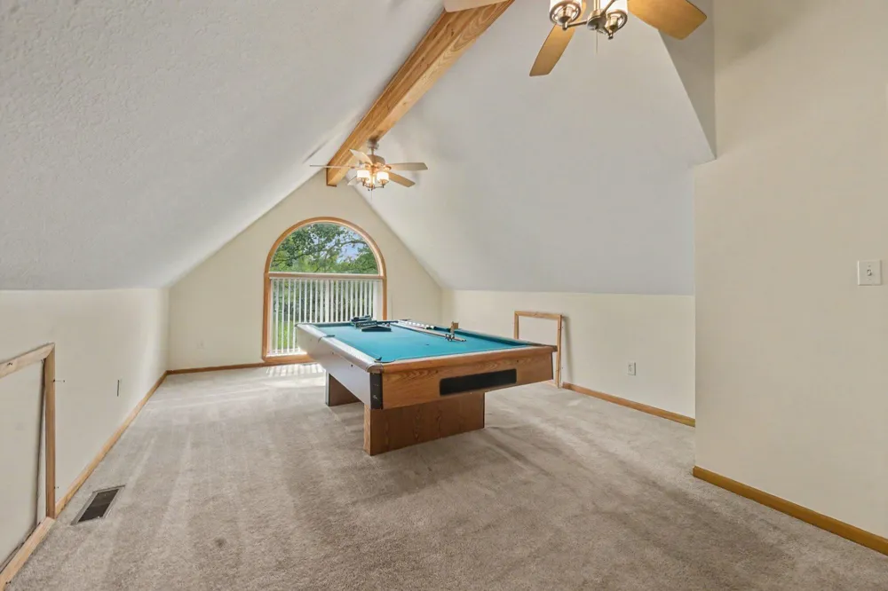 8885 Edgewater Drive Morton Township, MI 49346