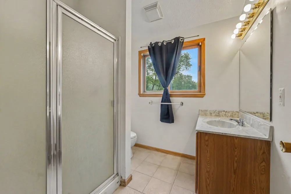8885 Edgewater Drive Morton Township, MI 49346