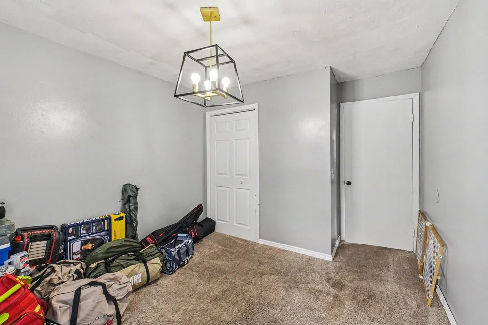 326 E Adams Street Ionia City, MI 48846