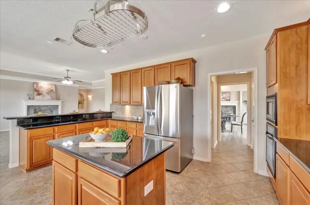 2225 Palm Bay Circle Seabrook, TX 77586