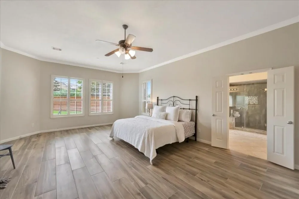 2225 Palm Bay Circle Seabrook, TX 77586